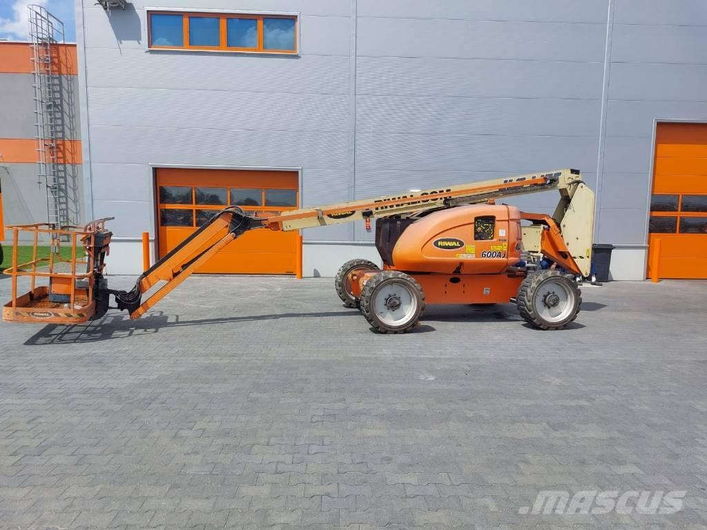 JLG 600AJ Strēles pacēlāji