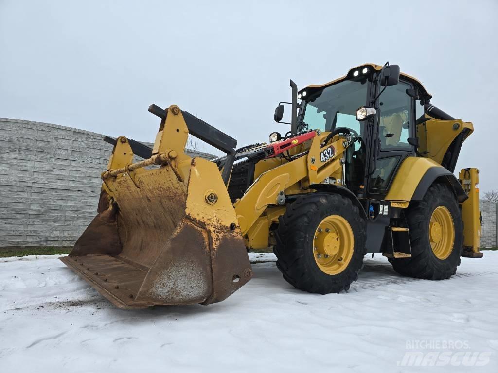 CAT 432 Ekskavatori-iekrāvēji