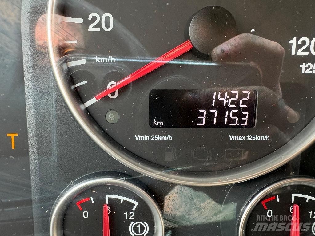 Böcker AK 37/4000 Celtņi nelīdzenām virsmām