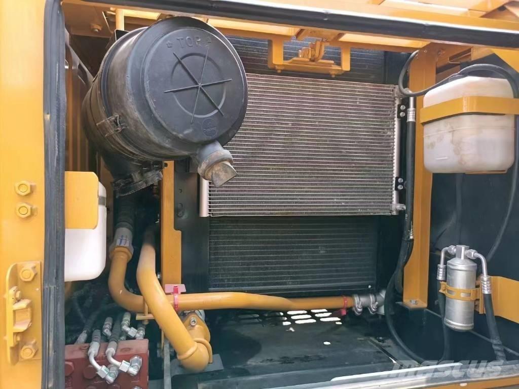 Sany 135c Kāpurķēžu ekskavatori