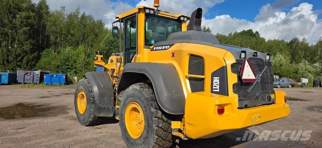 Volvo L 120 H Iekrāvēji uz riteņiem