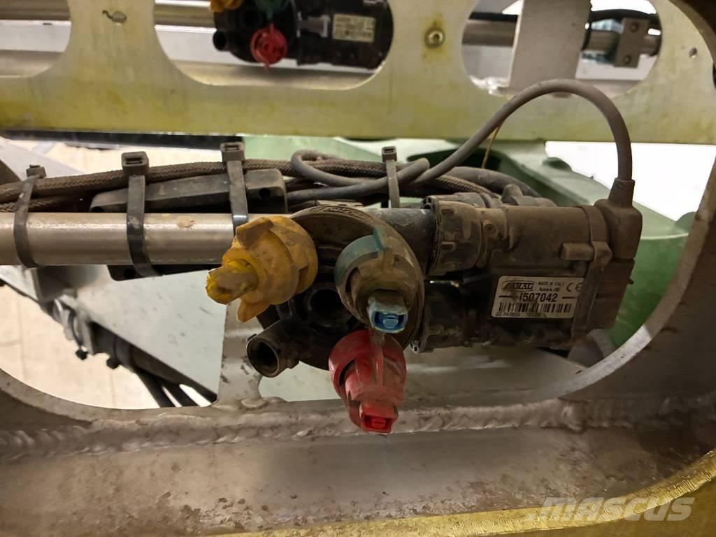 Fendt Rogator 366 Piekabināmie smidzinātāji(miglotāji)