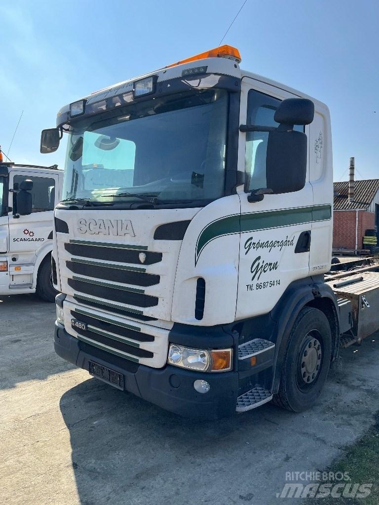 Scania CG16 Kabīnes un interjers