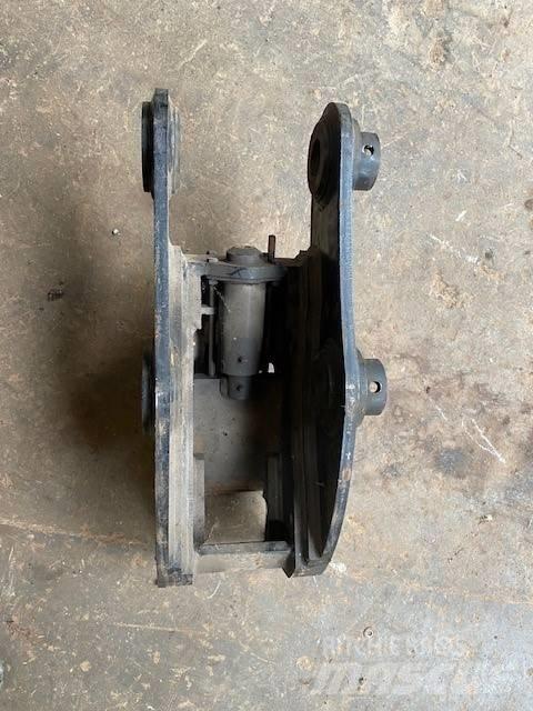  Harford Manual Hitch Ātrie savienotāji