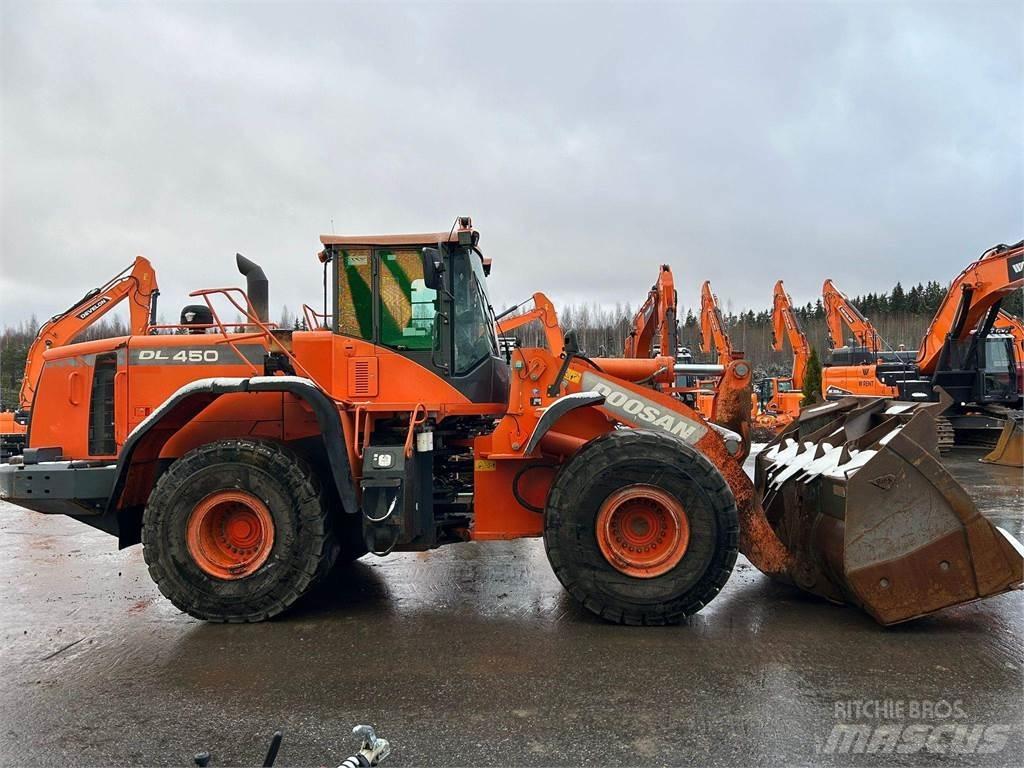 Doosan DL450-3 Iekrāvēji uz riteņiem