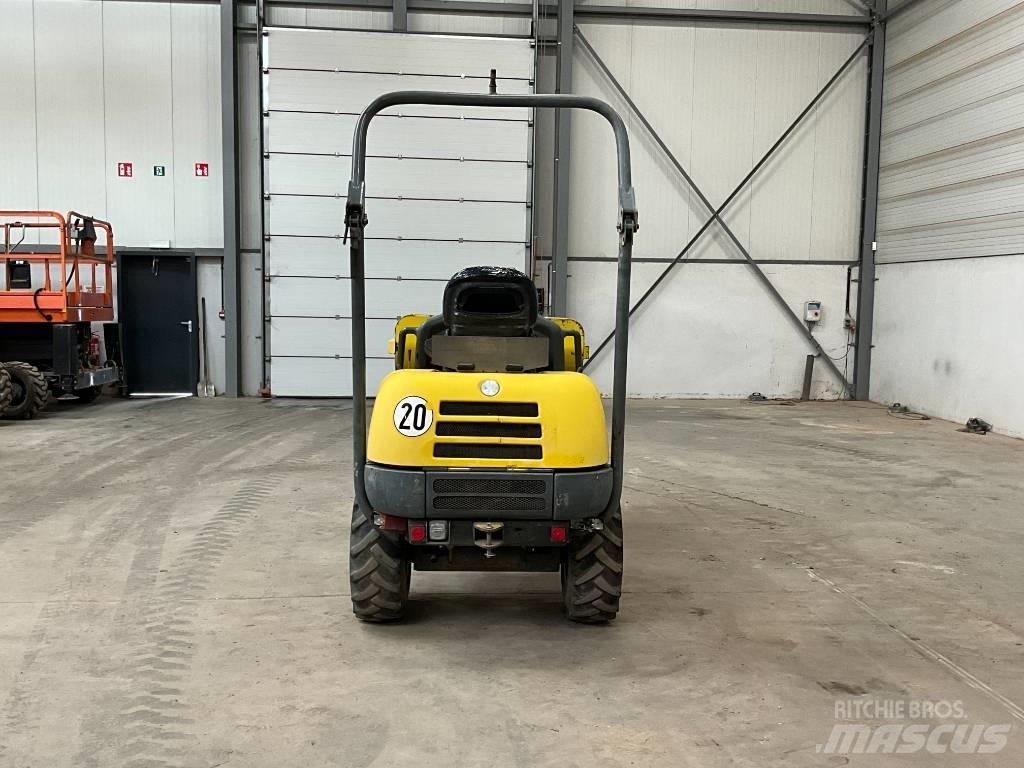Neuson 1601 Mini pašizgāzēji