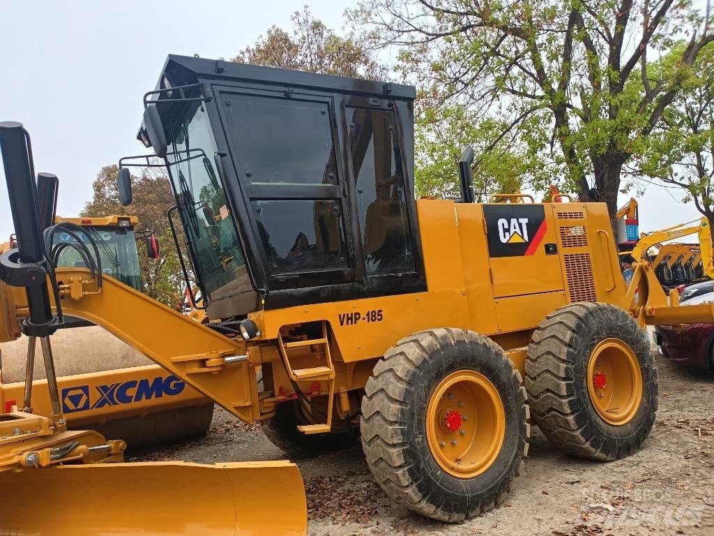 CAT 140 Kāpurķēžu ekskavatori