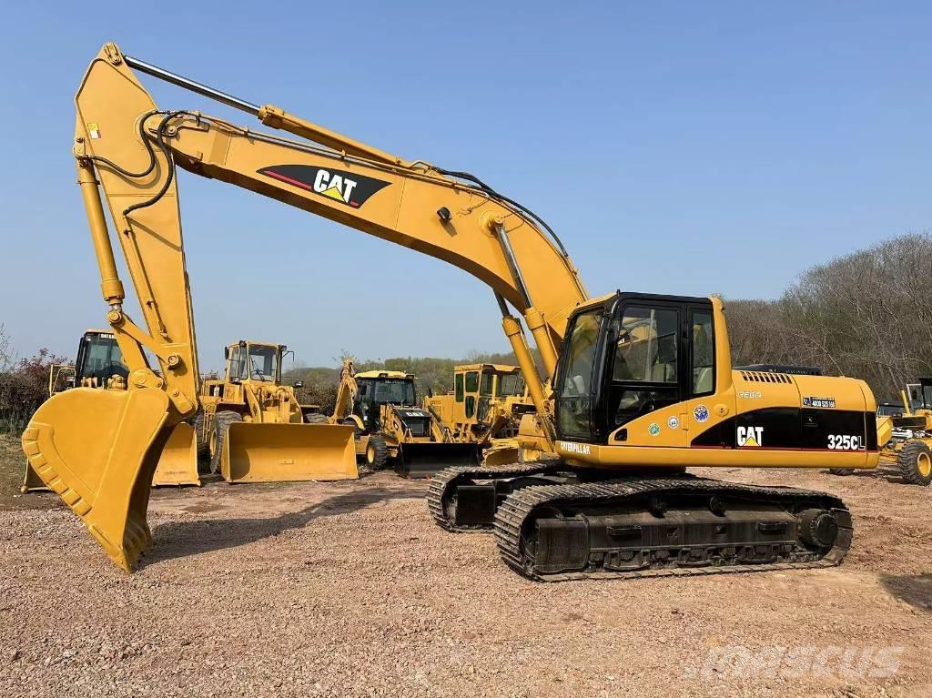 CAT 325 CL Kāpurķēžu ekskavatori