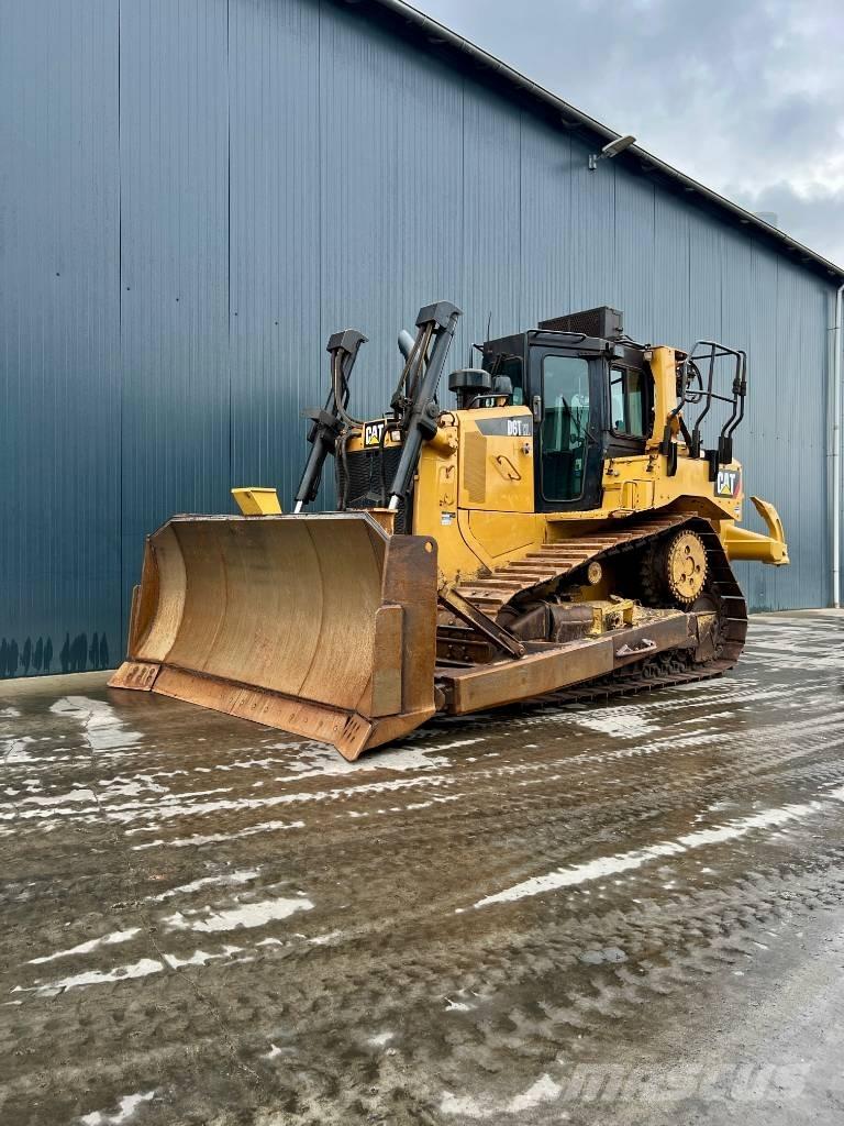 CAT D6T XL Kāpurķēžu buldozeri