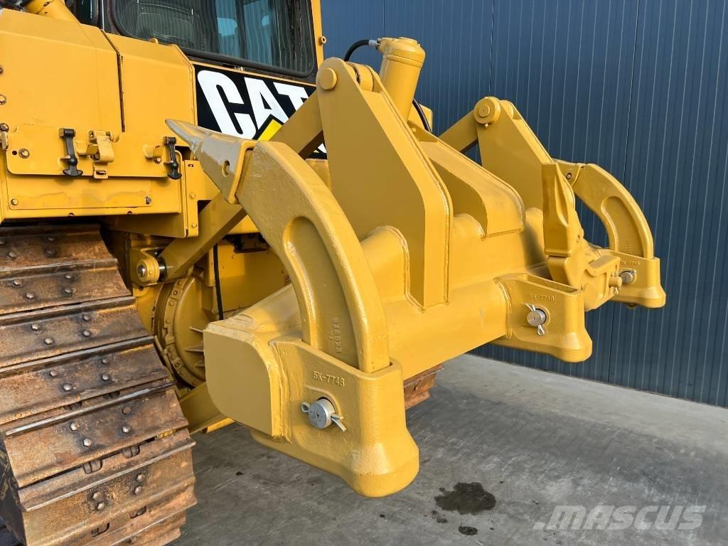 CAT D6T XL Kāpurķēžu buldozeri