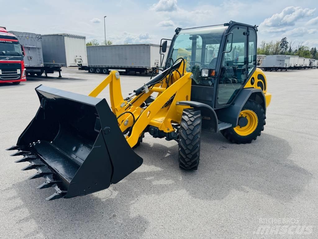 Terex 800L Iekrāvēji uz riteņiem