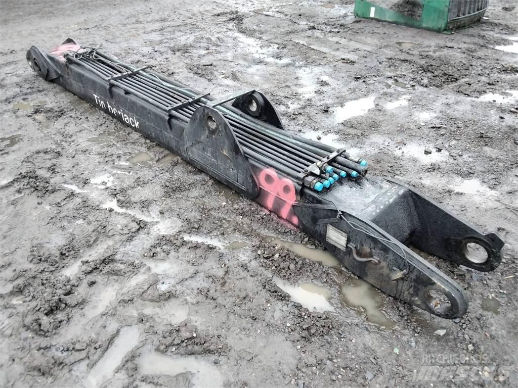 Loglift 210 Mežizstrādes mašīnu krāni