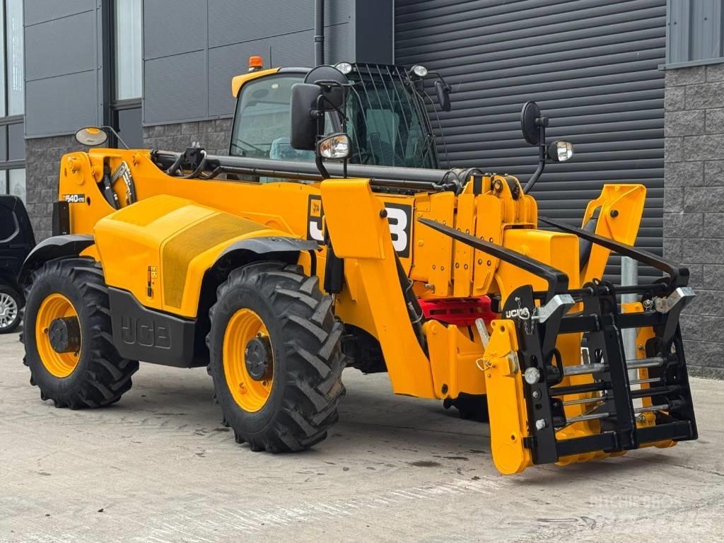JCB 540-170 Teleskopiskie manipulatori