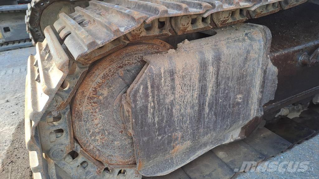 CASE CX 300 E Kāpurķēžu ekskavatori