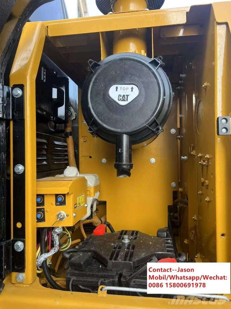 CAT 320 D RR Kāpurķēžu ekskavatori