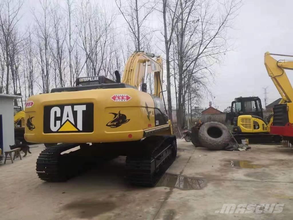 CAT 320D Kāpurķēžu ekskavatori