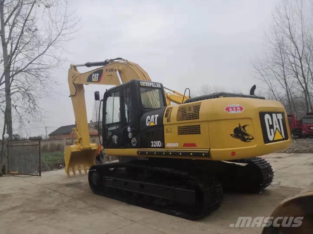 CAT 320D Kāpurķēžu ekskavatori
