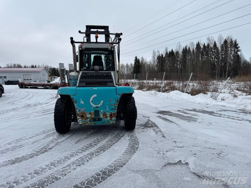 SMV 10-600C Tehnika ar dīzeļa dzinēju