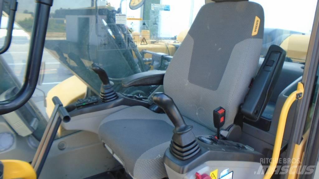Volvo EC 160 D Kāpurķēžu ekskavatori