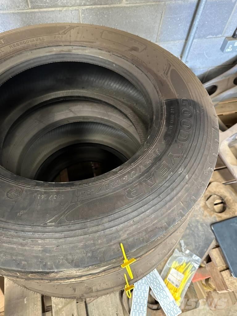 Goodyear 245/70R17 Riepas, riteņi un diski