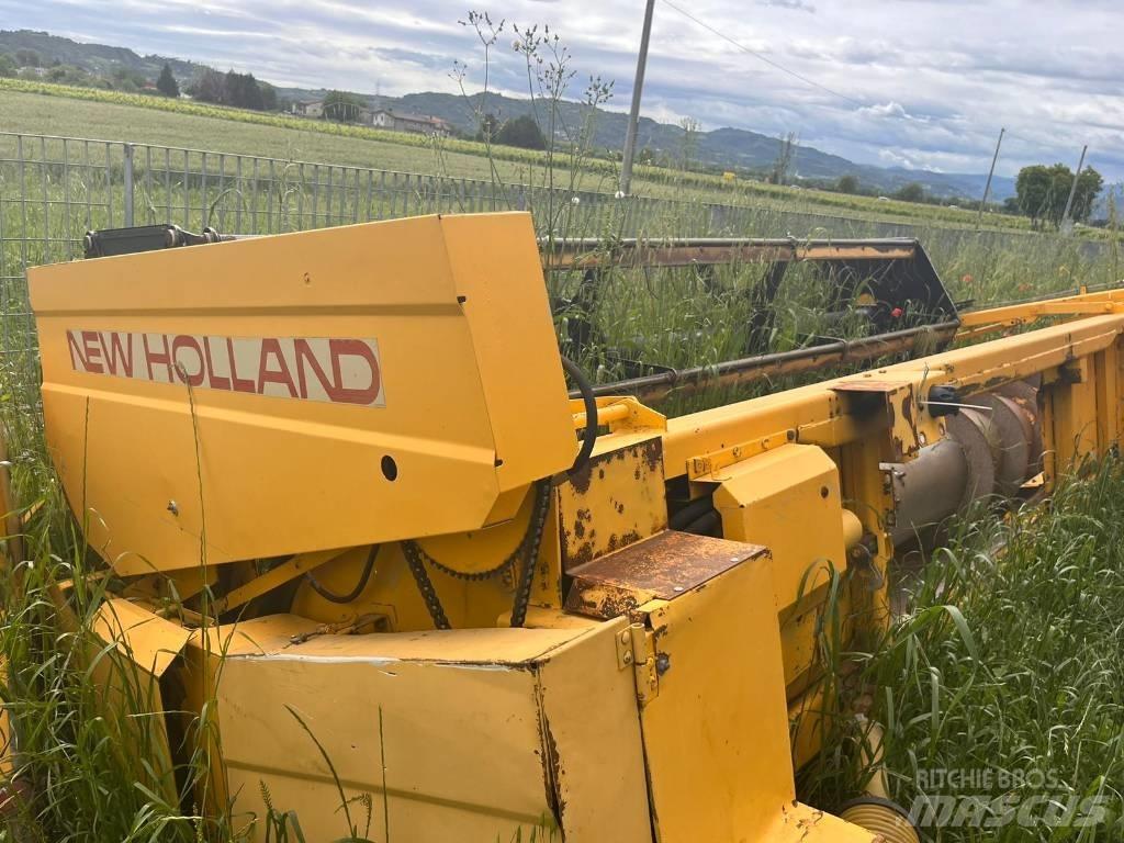 New Holland SOIA 4.4 Ražas novākšanas galvas