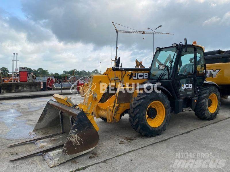 JCB 533-105 Teleskopiskie manipulatori