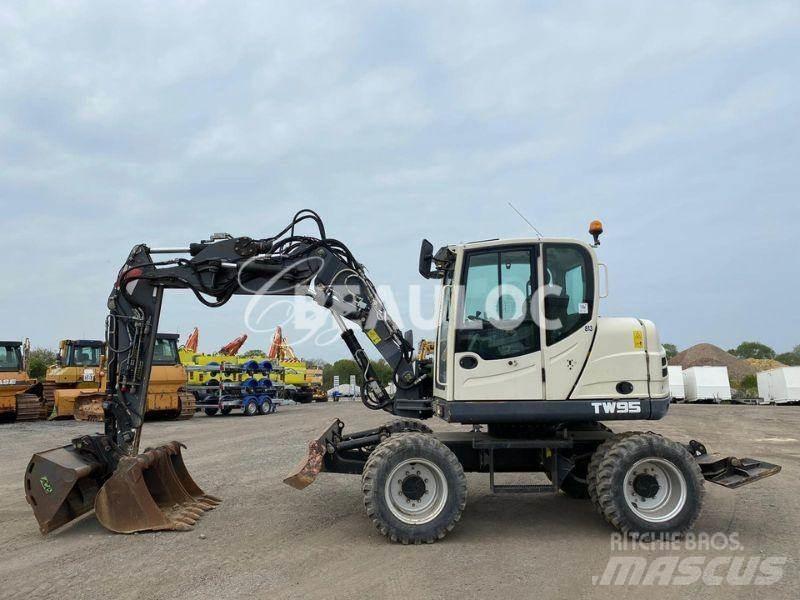 Terex TW95 Ekskavatori uz riteņiem