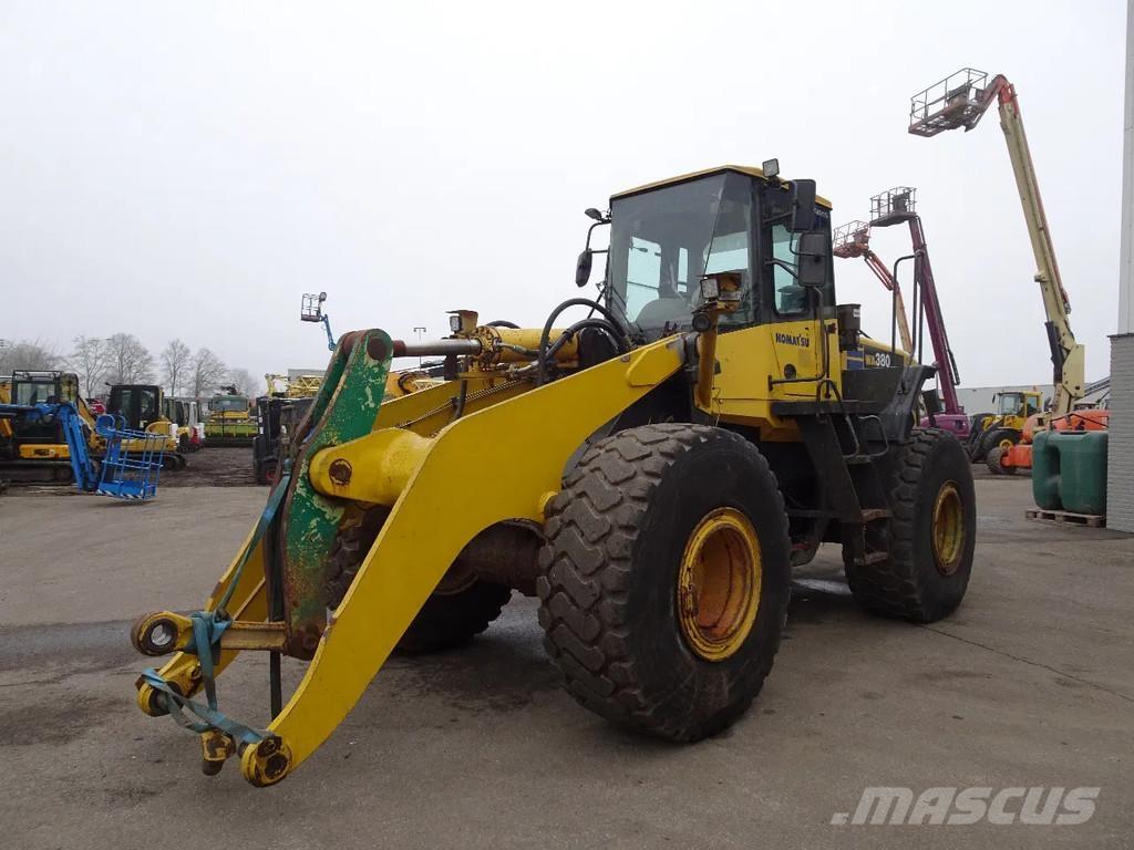 Komatsu WA380-5H Iekrāvēji uz riteņiem