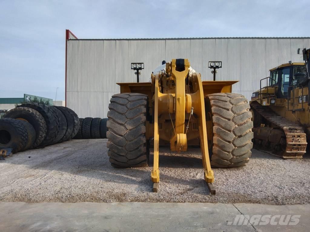 CAT 990 H Iekrāvēji uz riteņiem