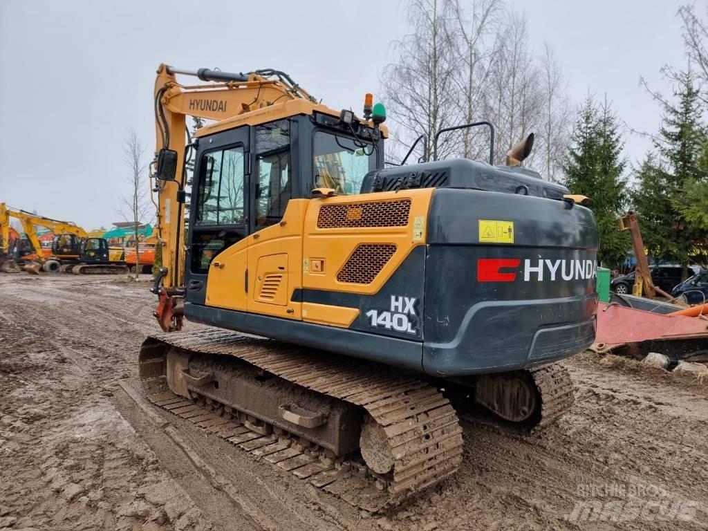 Hyundai HX 140 L Kāpurķēžu ekskavatori