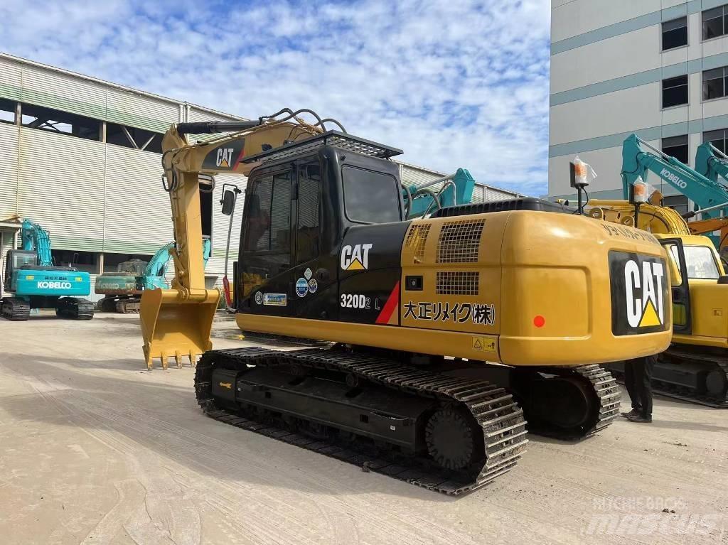 CAT 320 D Kāpurķēžu ekskavatori