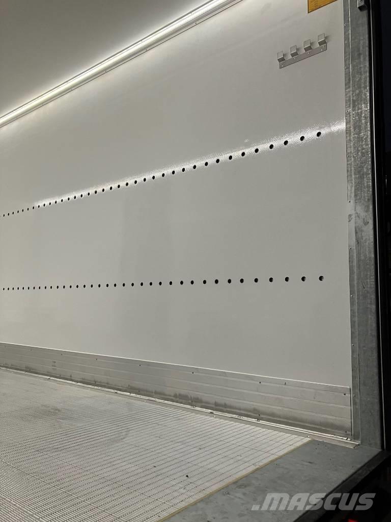 MAN TGM 18.290 4X2 Furgons