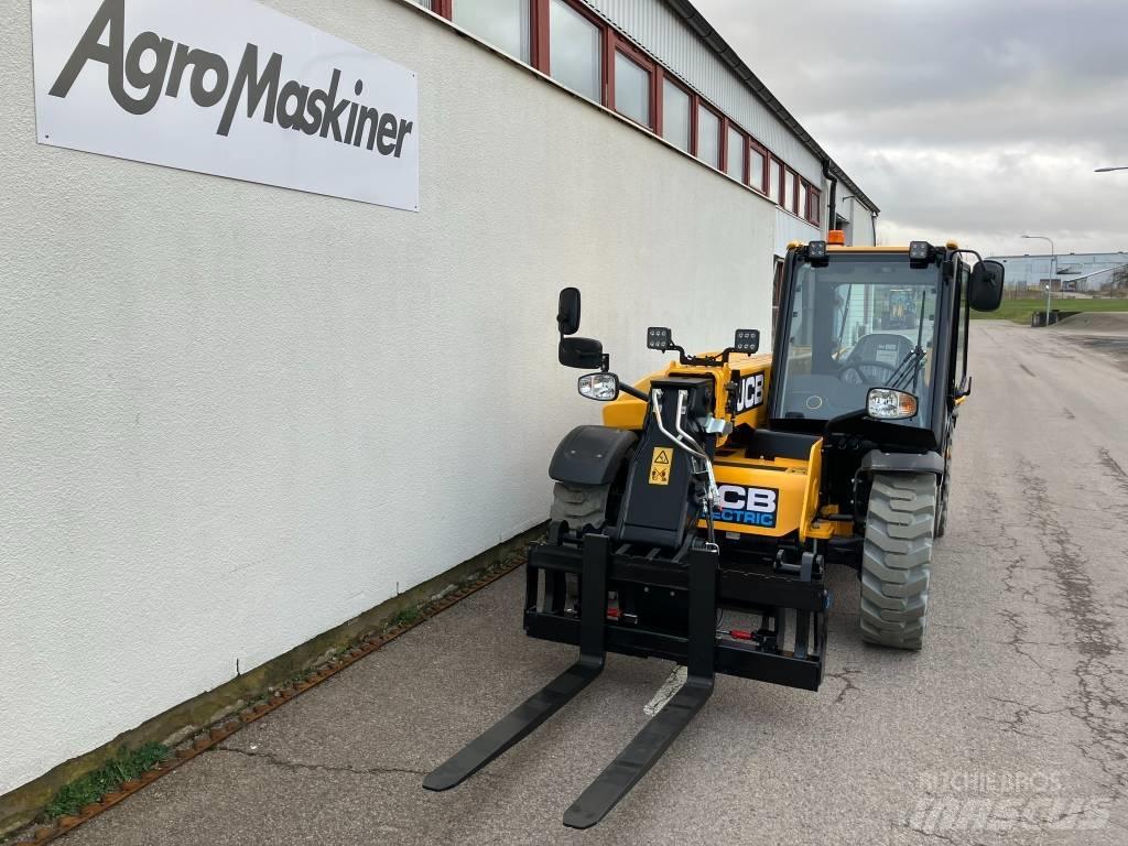 JCB 525-60E Teleskopiskie manipulatori