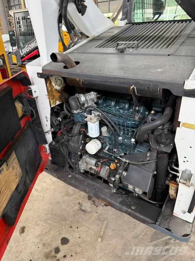 Bobcat S 770 Lietoti riteņu kompaktiekrāvēji
