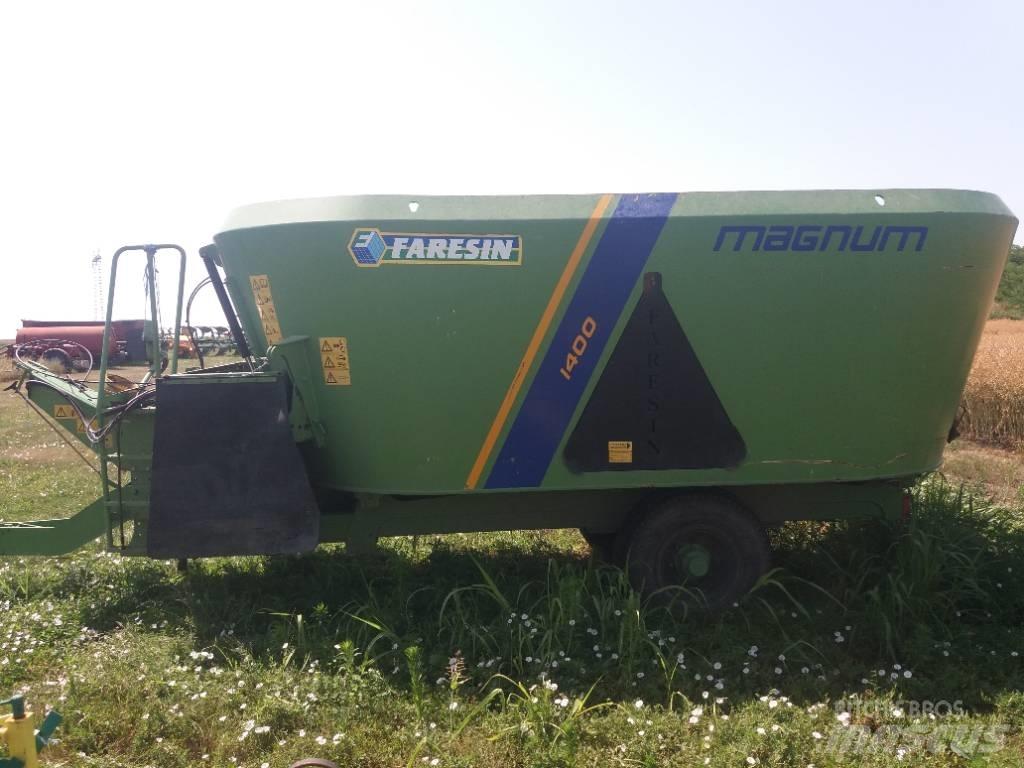 Faresin TMR-V-D 1400 Maisītāji dalītāji
