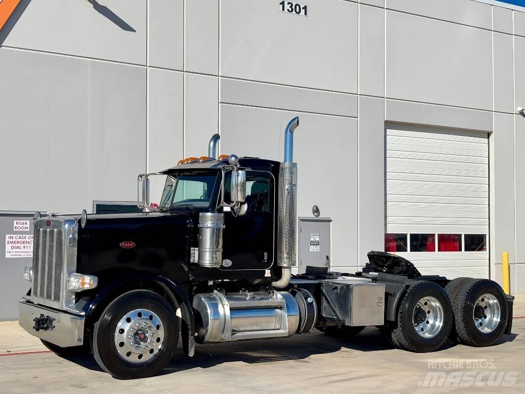 Peterbilt 389 Vilcēji
