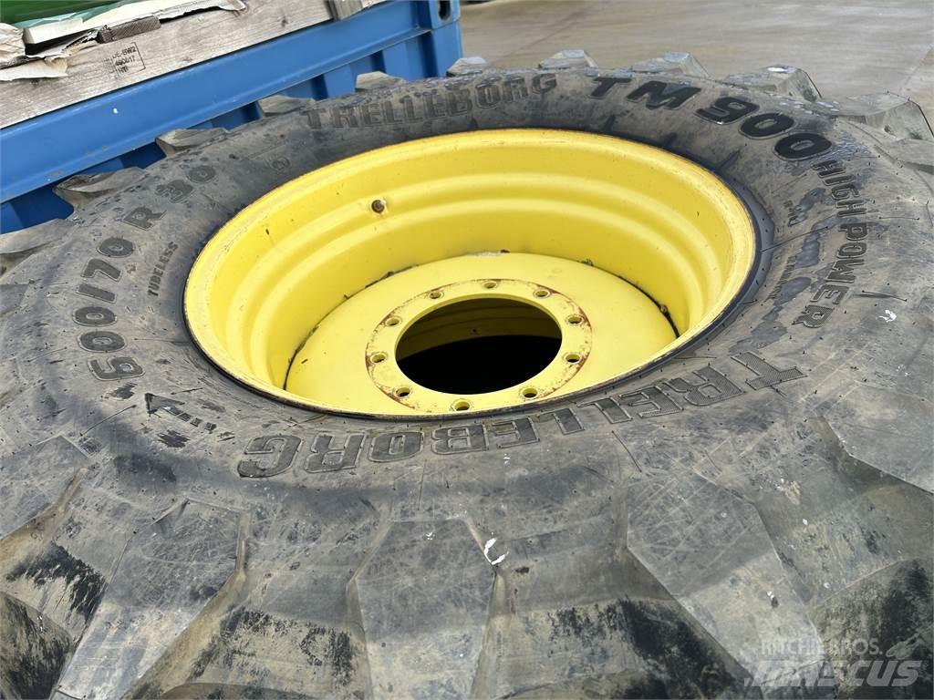  600/70R30 Riepas, riteņi un diski