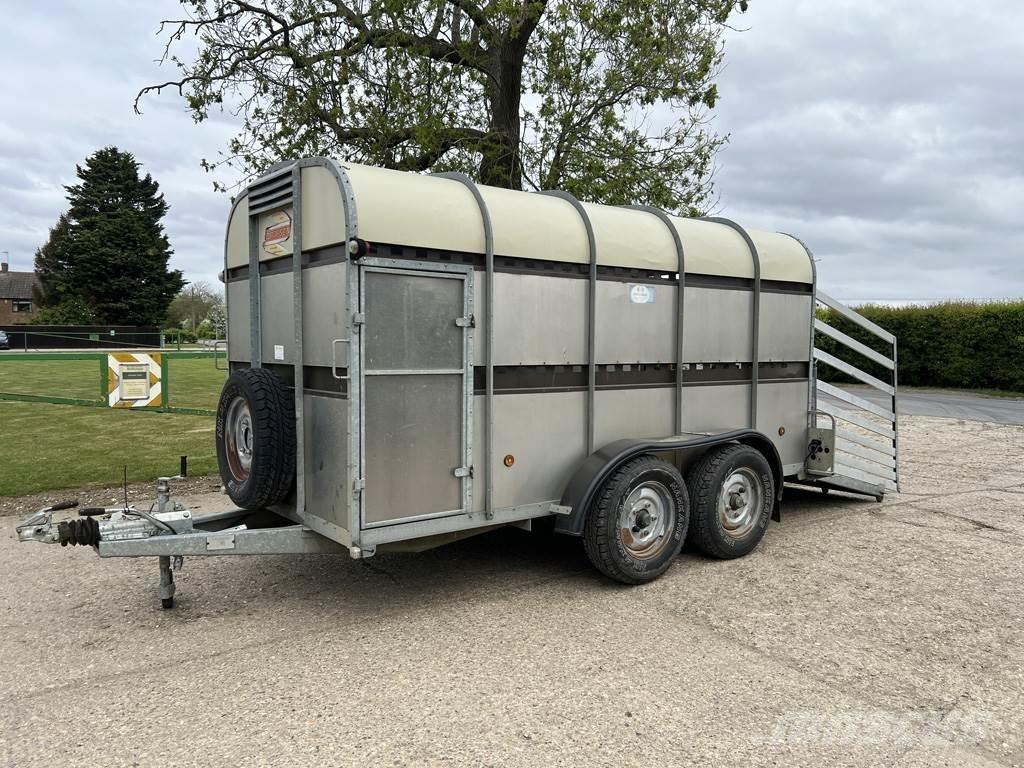 Bateson 48LT Mēslojuma izkliedētājs