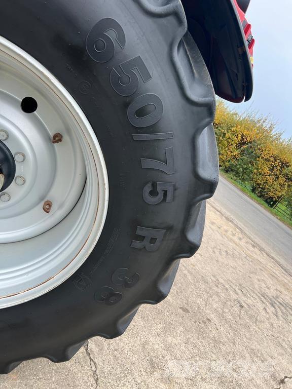 CASE PUMA 240 CVX Traktori