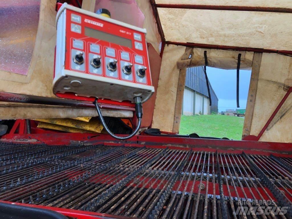 Grimme GT170 Kartupeļu novākšanas kombaini