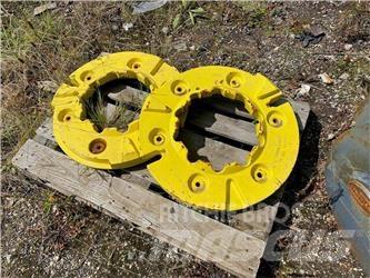 John Deere 100KG Riepas, riteņi un diski