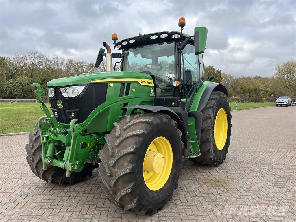 John Deere 6R155 Traktori