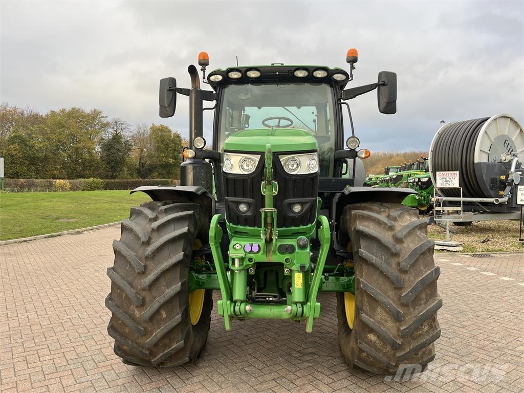 John Deere 6R185 Traktori