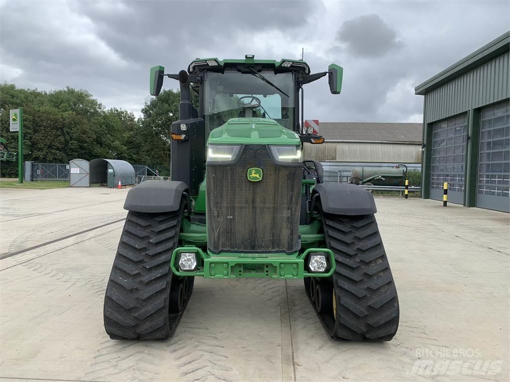 John Deere 8RX410 Traktori