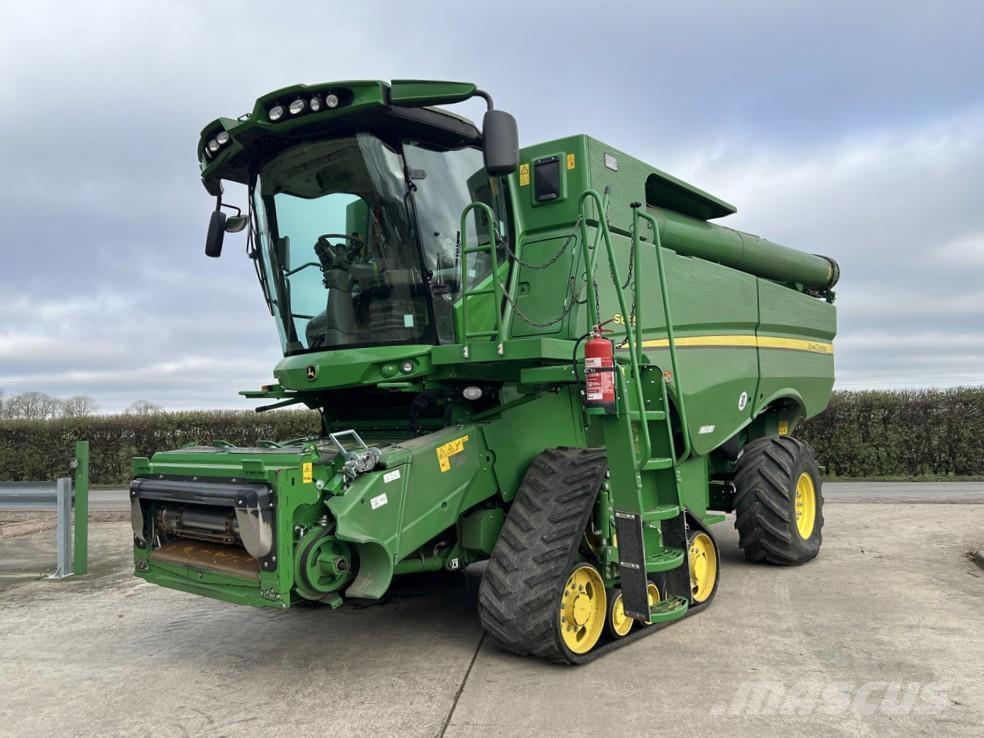 John Deere S685I Ražas novākšanas kombaini