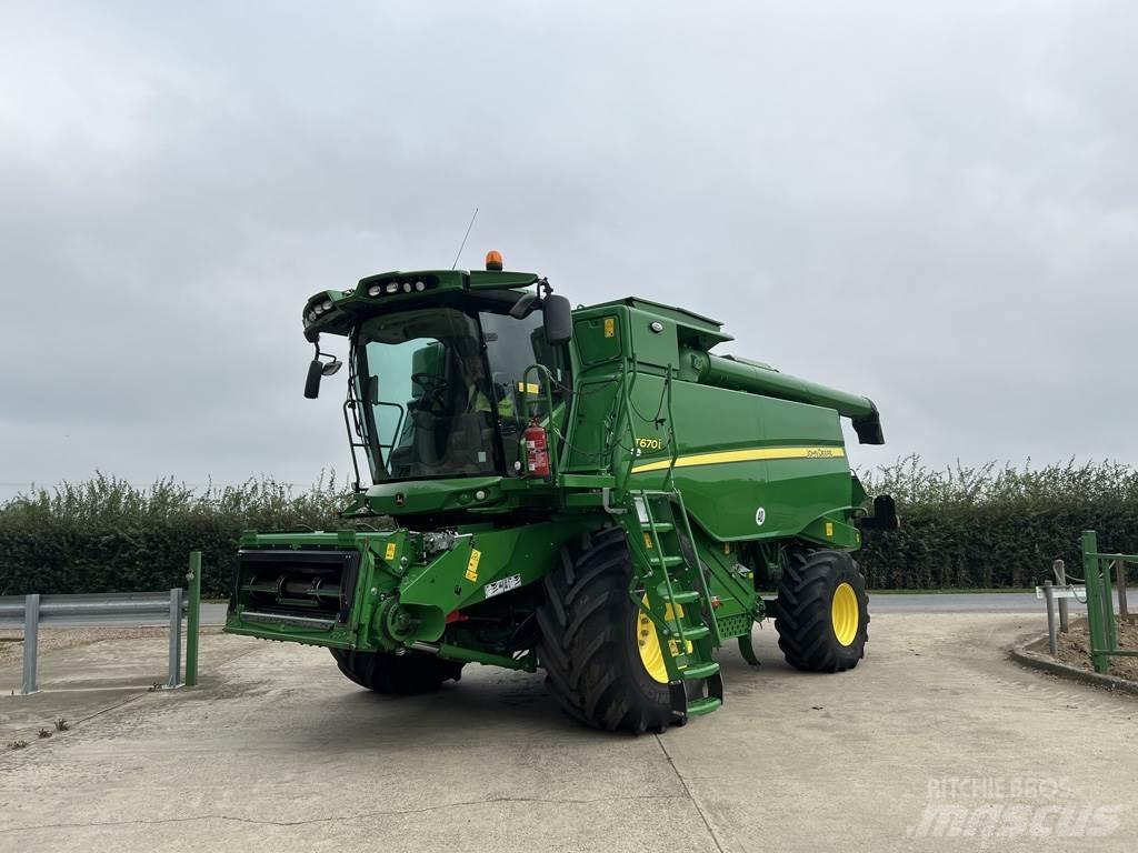 John Deere T670I Ražas novākšanas kombaini