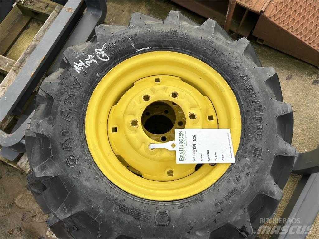 John Deere TYRES Lauksaimniecība- Citi
