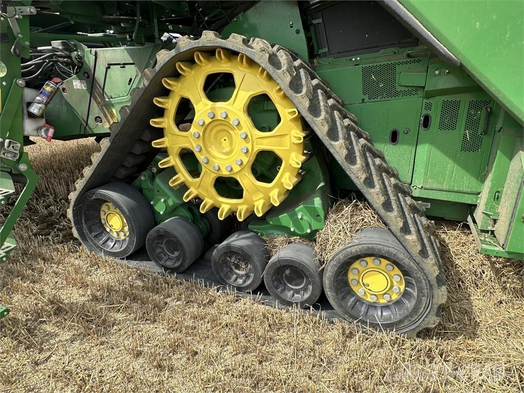 John Deere X91100 Ražas novākšanas kombaini