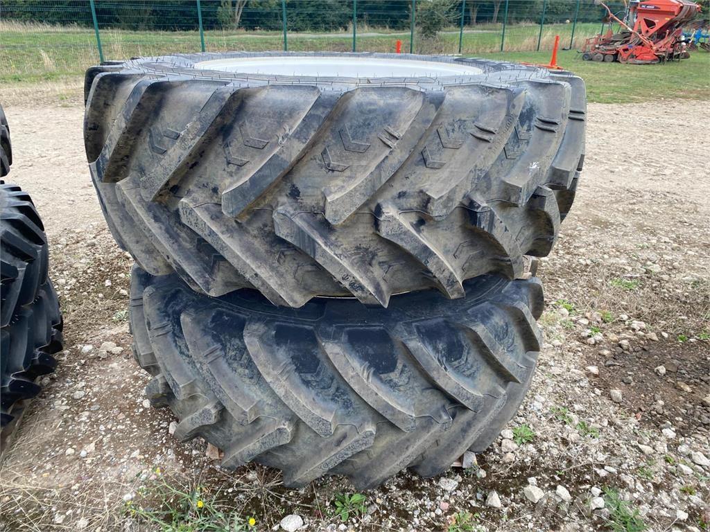 Kuhn 600/65R38 Riepas, riteņi un diski