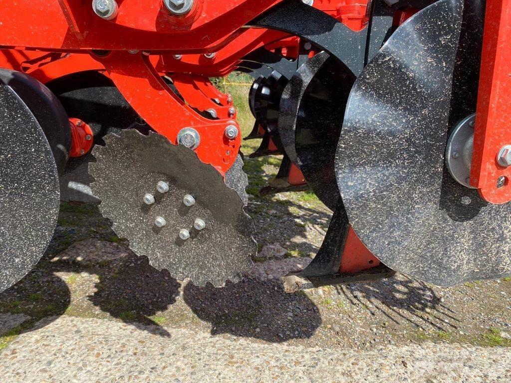 Kuhn STRIGER 300 Lauksaimniecība- Citi
